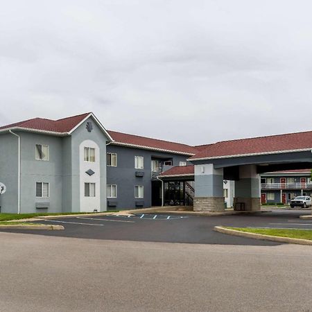 מלון Super 8 By Wyndham Indianapolis/Ne/Castleton Area מראה חיצוני תמונה