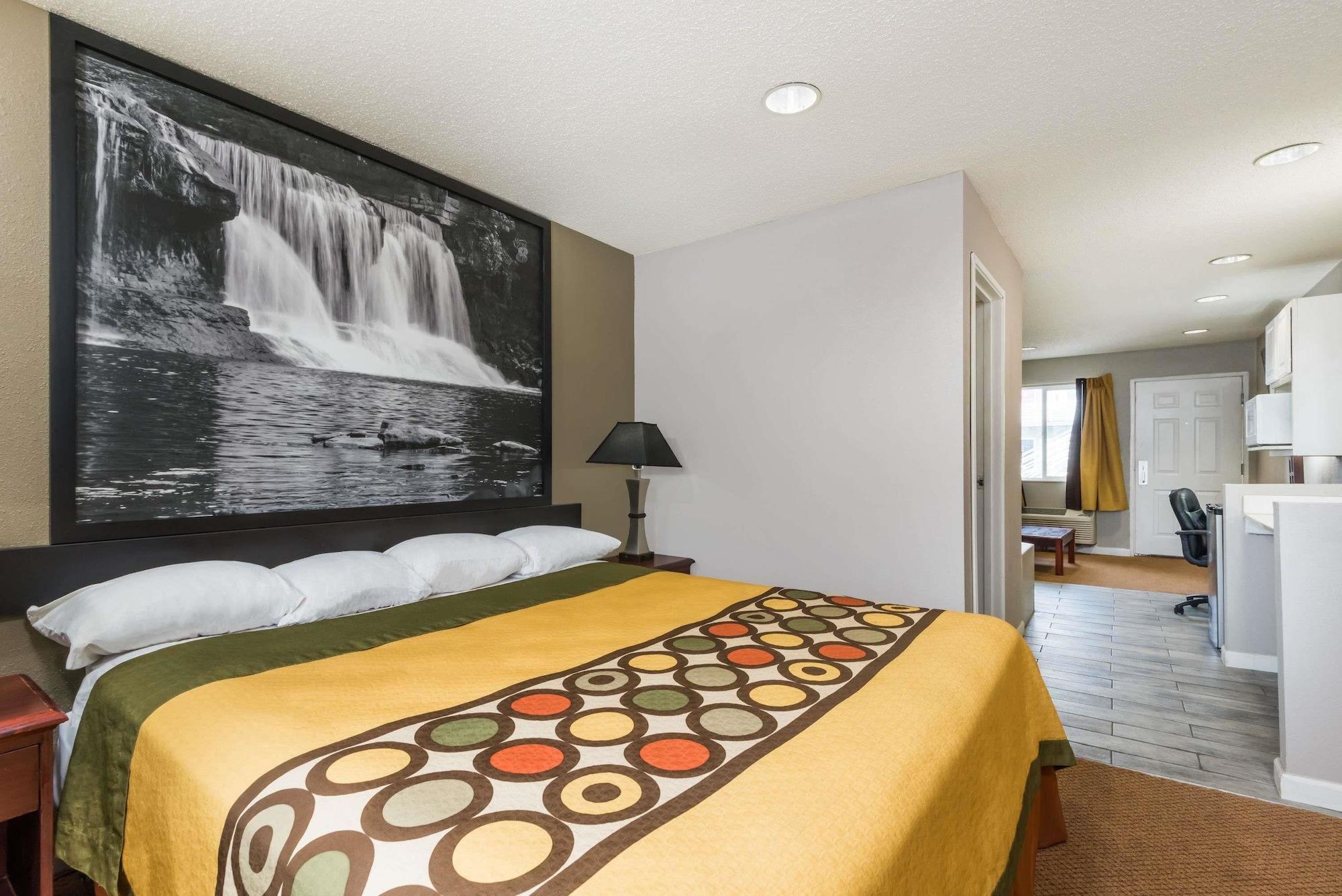 מלון Super 8 By Wyndham Indianapolis/Ne/Castleton Area מראה חיצוני תמונה