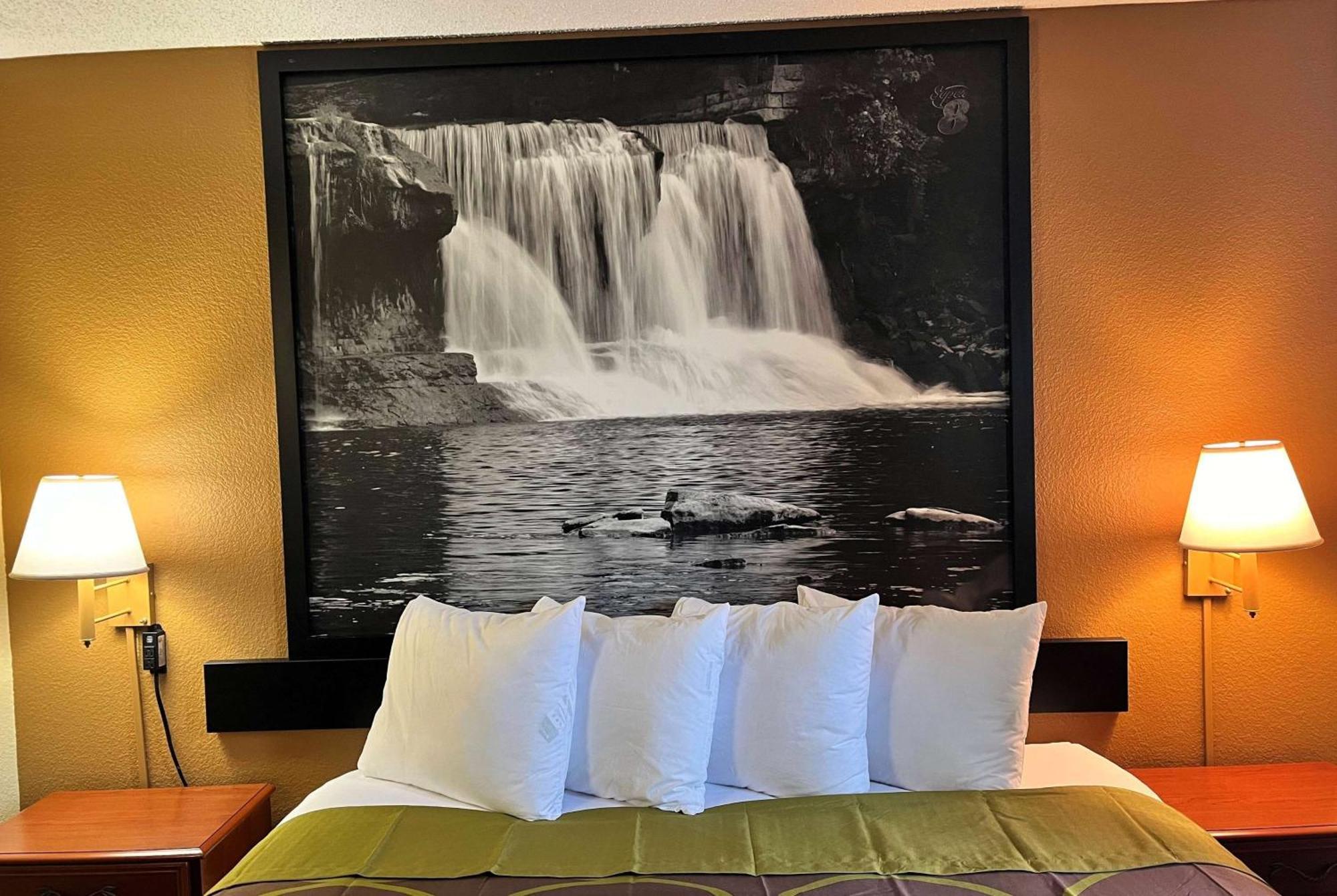 מלון Super 8 By Wyndham Indianapolis/Ne/Castleton Area מראה חיצוני תמונה